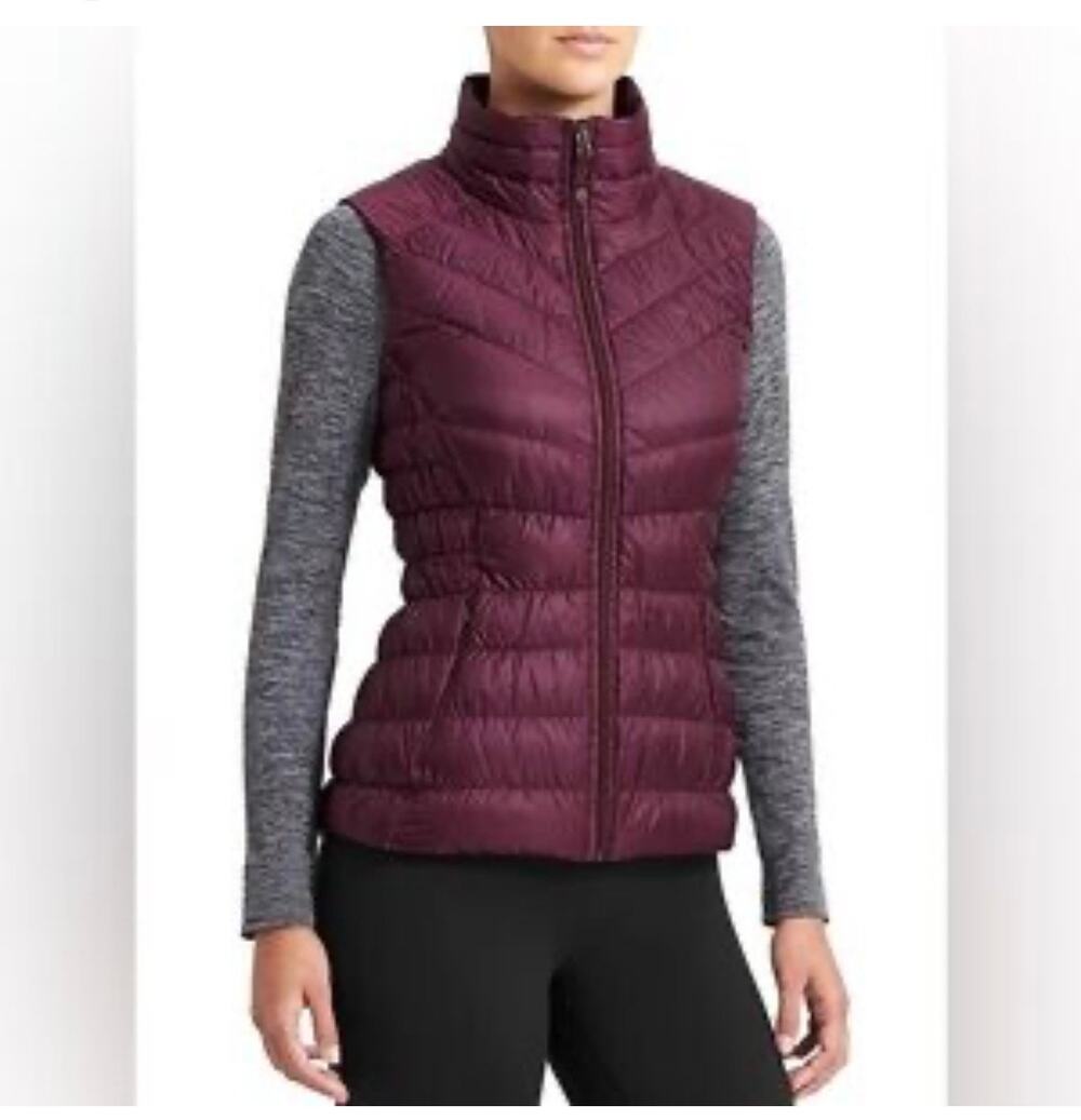 Athleta Puffer Vest XXS Maroon Downalicious Deluxe Goose Down Fill